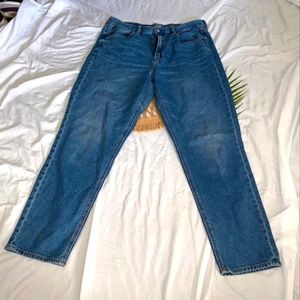American Eagle Mom Jeans